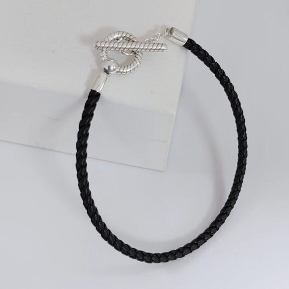 Pandora Moments Braided Leather T-bar Bracelet with box - Picture 1 of 4